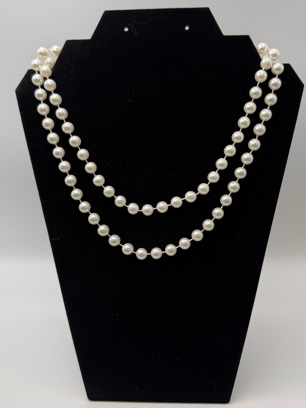 Source Unknown Double Strand White Pearl Necklace